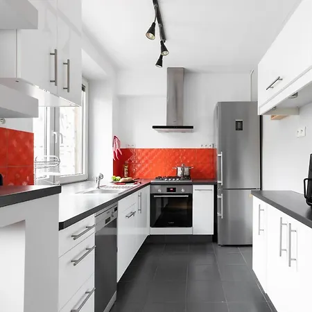 P&o Tamka Apartment *